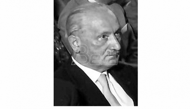 Në këtë ditë, më 26 Maj, vdiq filozofi Hajdeger