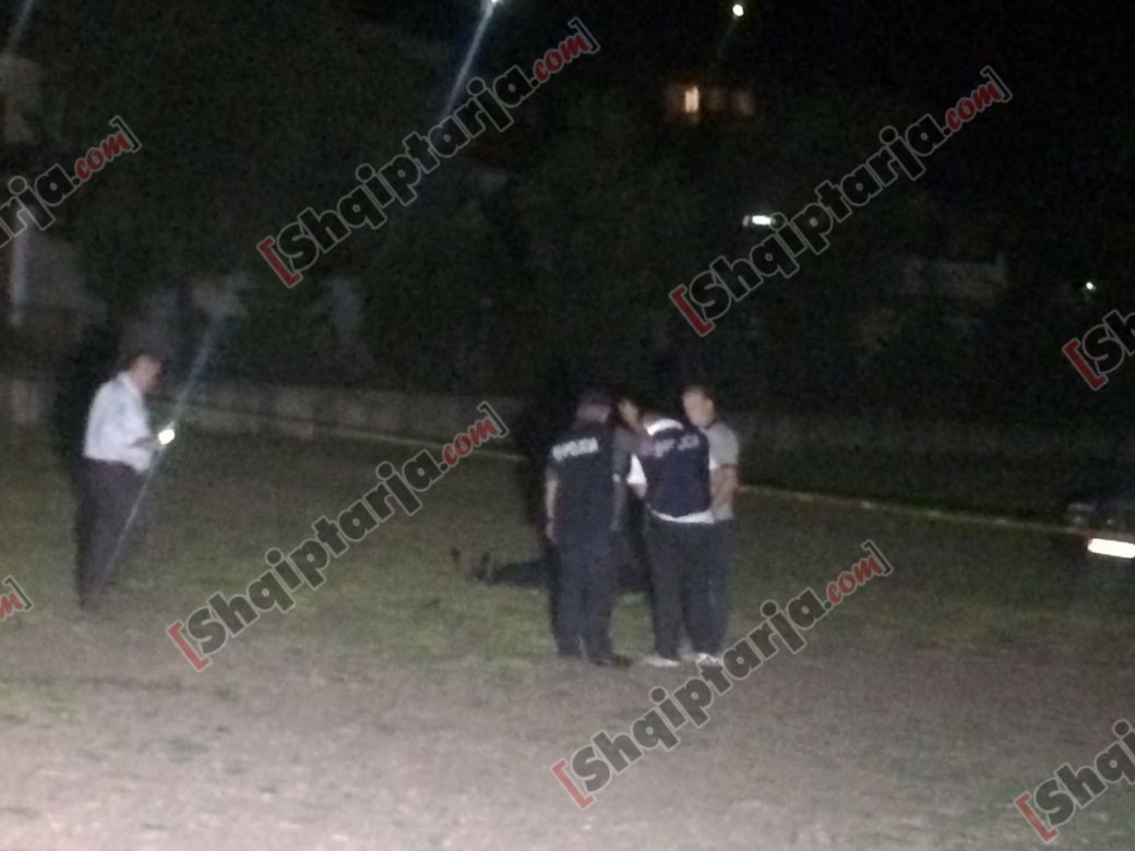 (FOTOT) Korçë/ Polici vetëvritet jashtë qendrës së votimit në Dishnicë