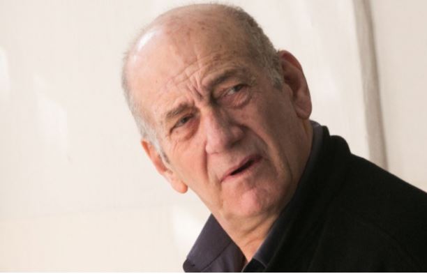 U dënua për korrupsion, lirohet ish-kryeministri izraelit Olmert