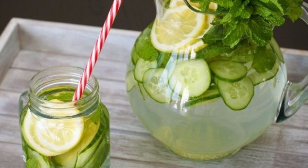 5 arsyet e mahnitëshme përse duhet konsumuar uji me trangoj