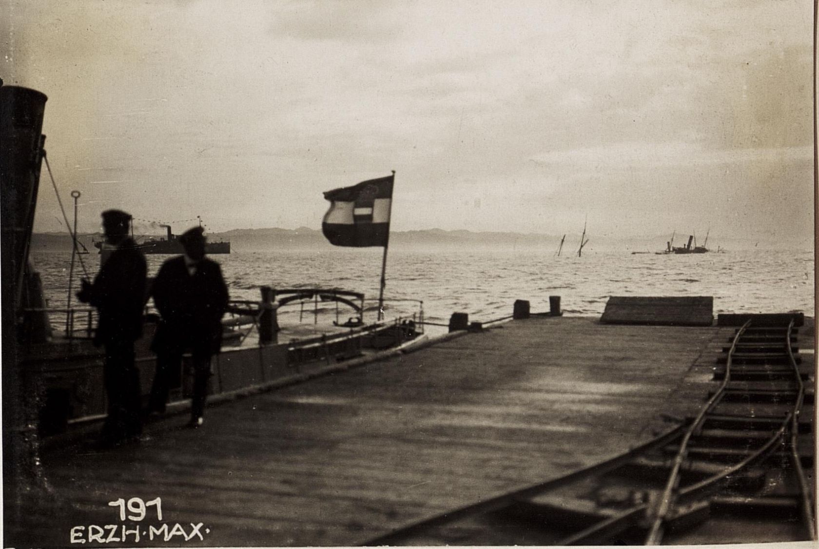 Fotot e rralla / Kur aleatët bombardonin Shqipërinë në Luftën e Parë