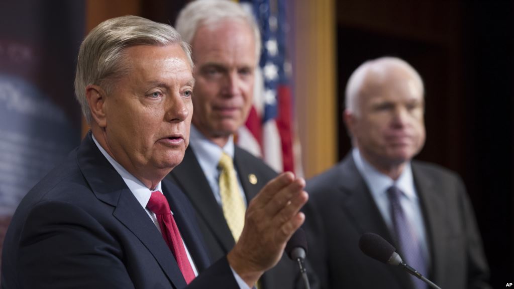 Senati refuzon shfuqizimin e “Obamacare”, tre republikanë kundër Trump