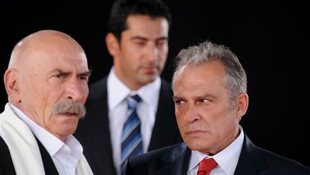 Kenani i “Ezelit” rimartohet me gruan, që u divorcua 5 vite më parë