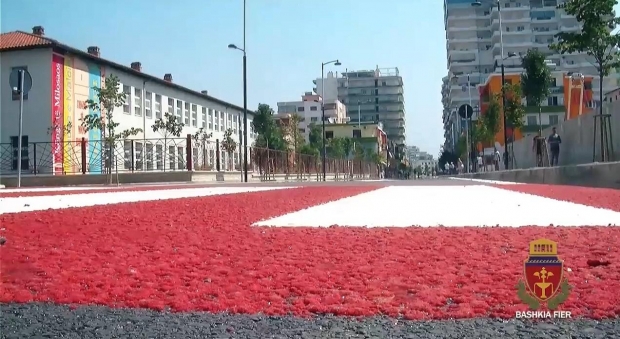 FOTO/ ‘Mirëngjes nga Fieri’, Rama: Transformimet e Rilindjes Urbane 