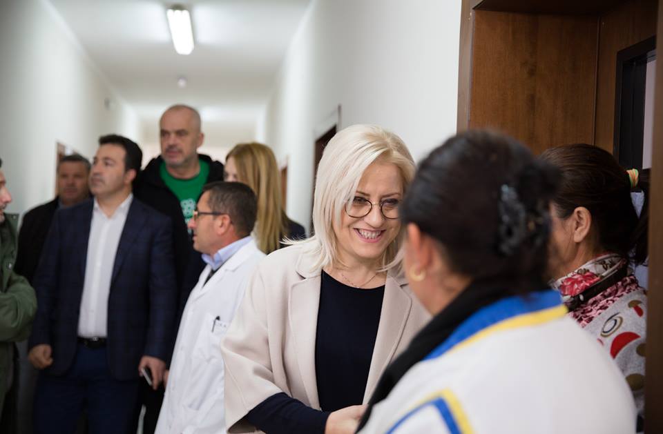 FOTOT/ Rilindja Urbane si është transformuar Lushnja dhe Divjaka