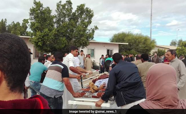 FOTOT/ Horror në Egjipt, mbi 300 të vdekur nga sulmi i armatosur në xhami