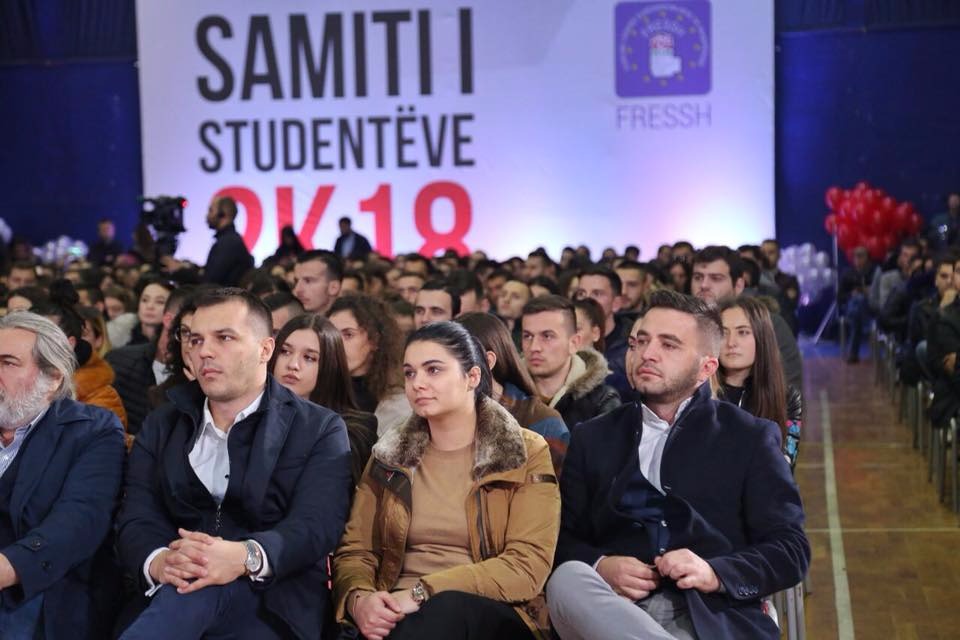FRESSH organizon “Samiti i Studentëve 2018”, surprizon Majko