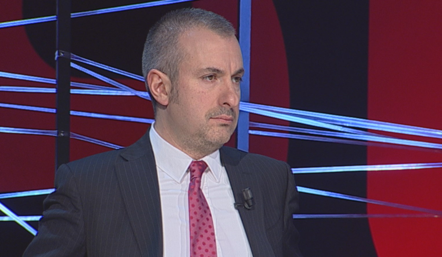 Projekti 1 miliard pastrim parash? Deputeti i PS: Nuk besoj tek teoritë konspirative