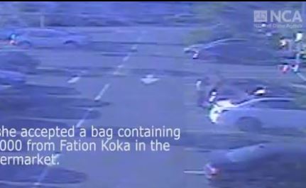 VIDEO/ Mafia shqiptaro-kineze e pastrimit të parave, si u prangos Fation Koka me 300 mijë stërlina