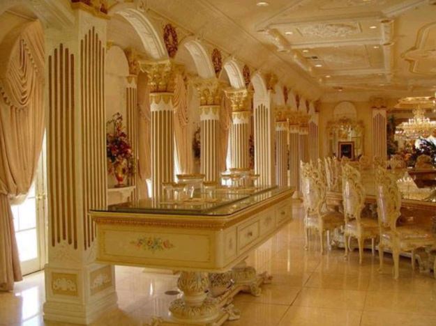 FOTOT/ Njihuni me vilën superluksoze ku jetonte diktatori i Zimbabves, Mugabe