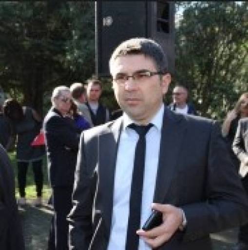 Ikën një tjetër drejtor i LSI, ja kush vendoset në krye të ALUIZNI-t në Durrës