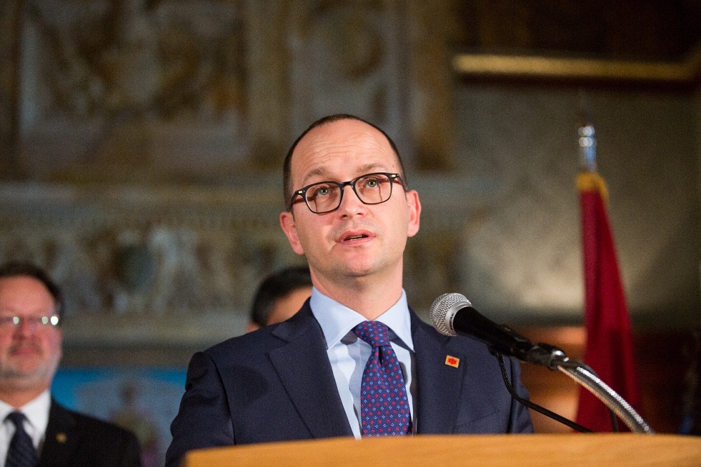 Ministri Bushati, senatorë e kongresmenë amerikanë, festojnë në SHBA 105-vjetorin e Pavarësisë e Ditën e Çlirimit