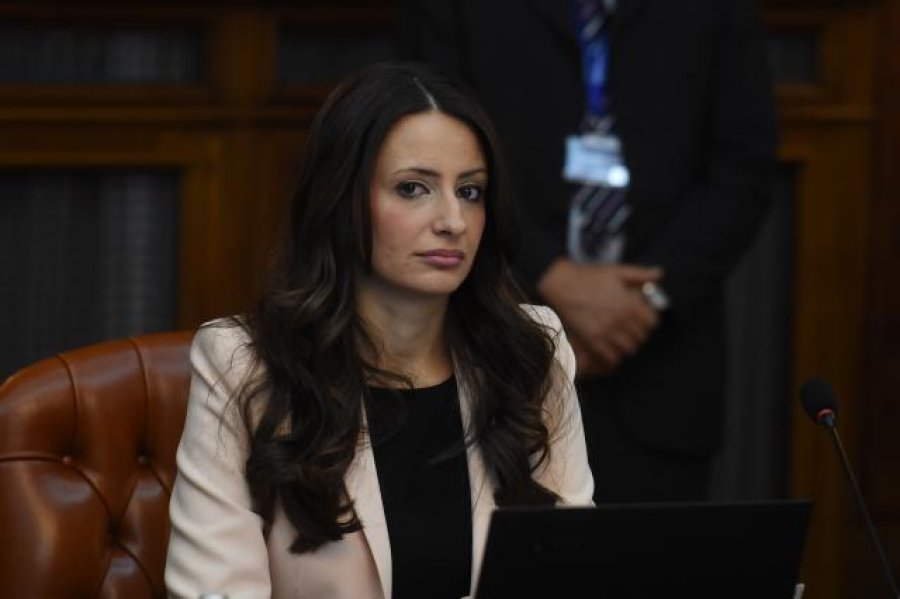 Ministria e Drejtësisë Kuburoviç: Serbinë nuk e detyron askush rreth Kosovës