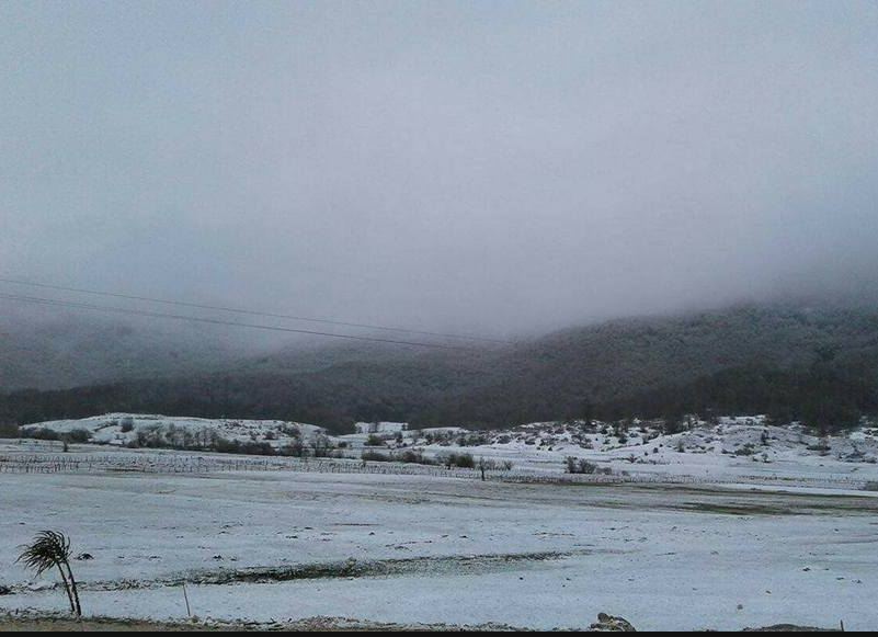 Moti për sot, ja kur pritet të pushojnë shirat, në veri do kemi reshje bore