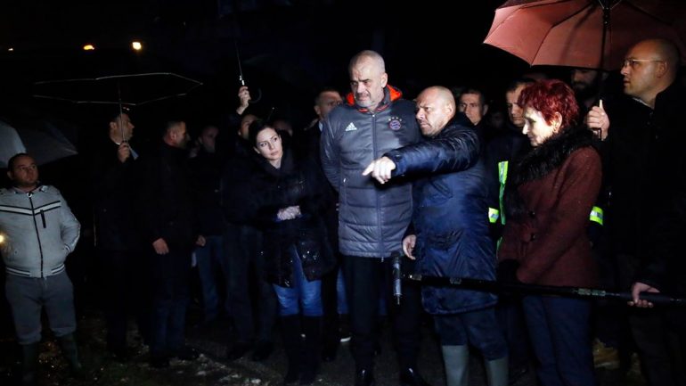 Xhelal Mziu “jep fjalën”: Një rrugë në Kamëz do të marrë emrin e Ramës nëse…