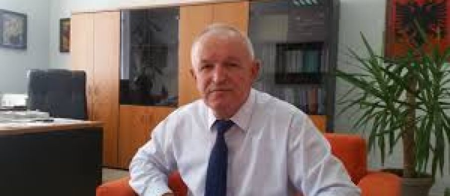 Letra/ Manipulim votash edhe në Universitete, kandidati fitues te Filologjiku ankohet te Rama e Nikolla