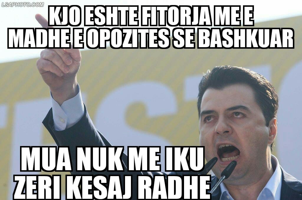 FOTOT/ Post-protesta, plasin imazhet komike që po shkrijnë rrjetin