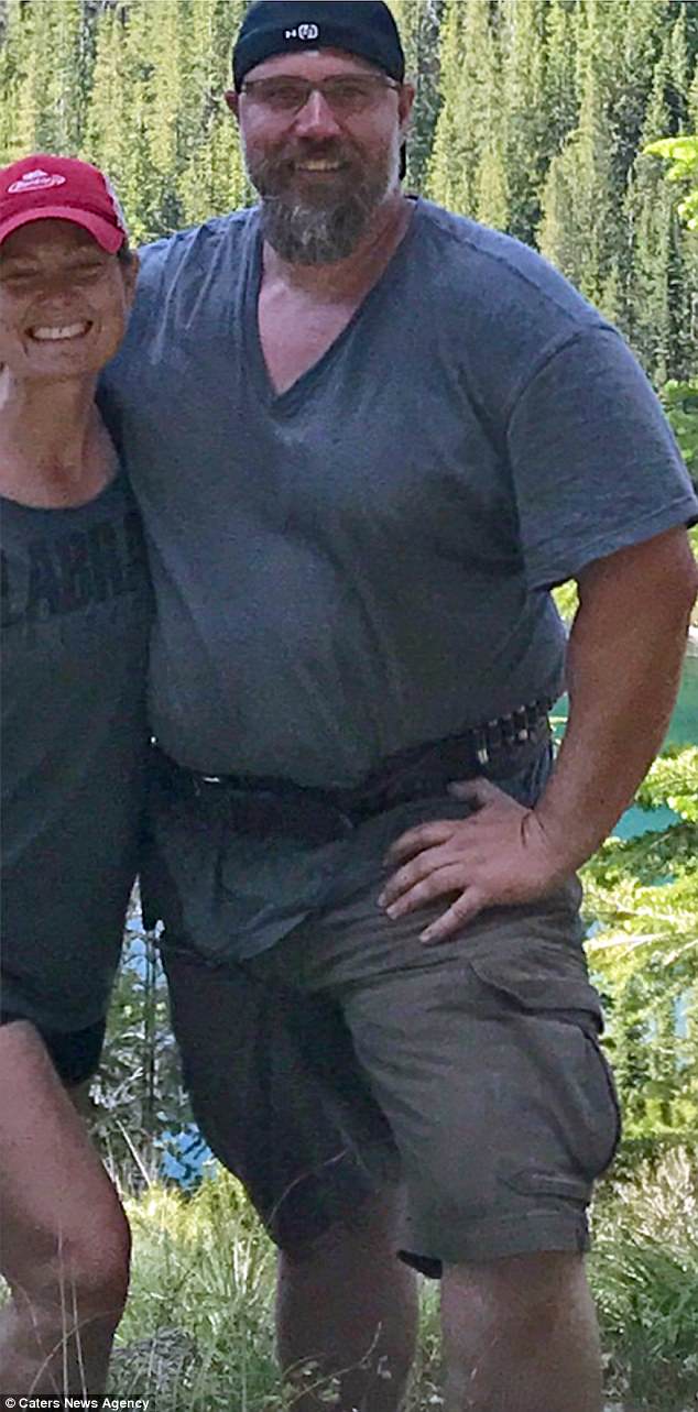 FOTOT/ Shndërrimi i pabesueshem i 39-vjeçarit, tani duket si 20