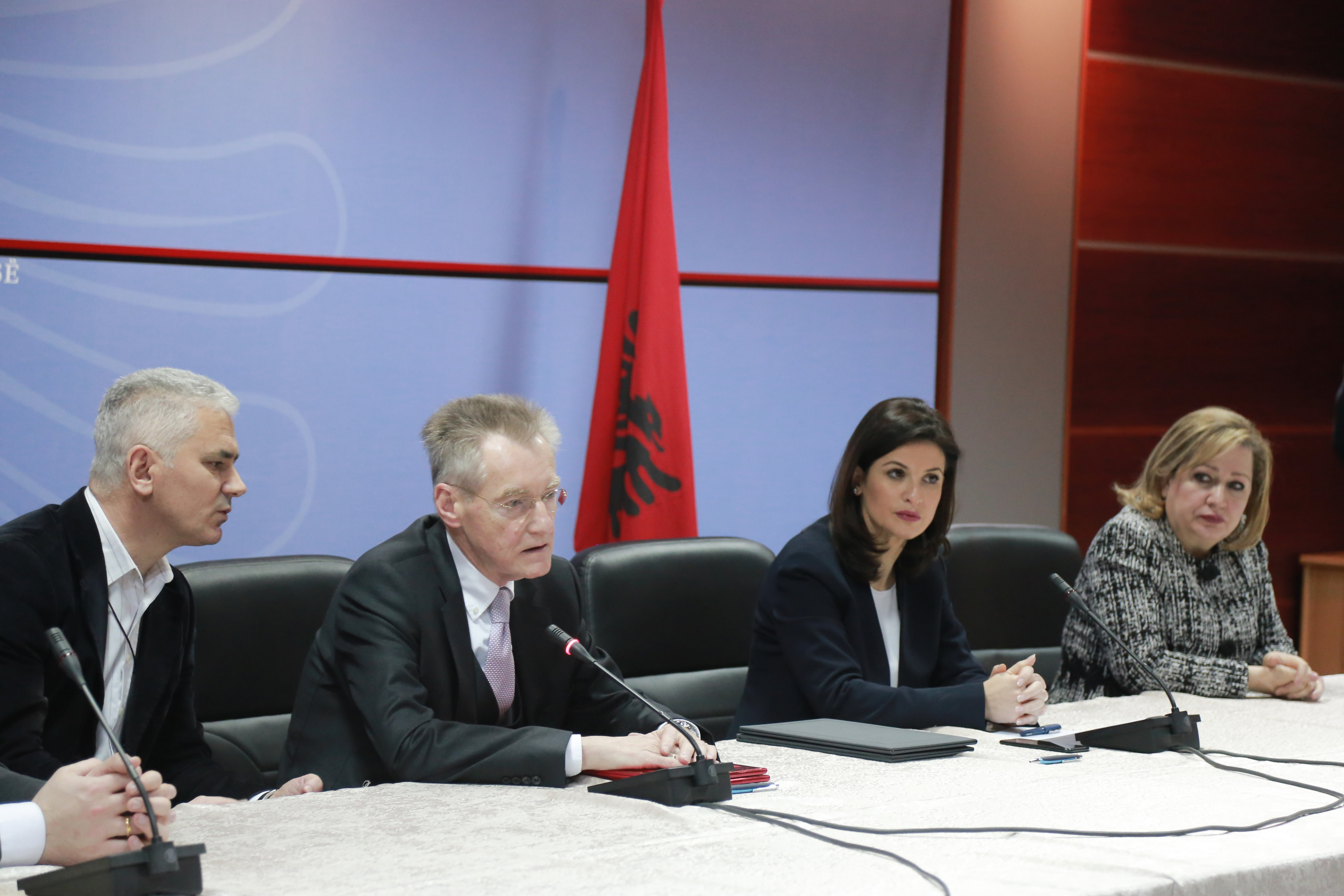 Gjermania do të kontribuojë për projekjtligjin e Noterisë shqiptare