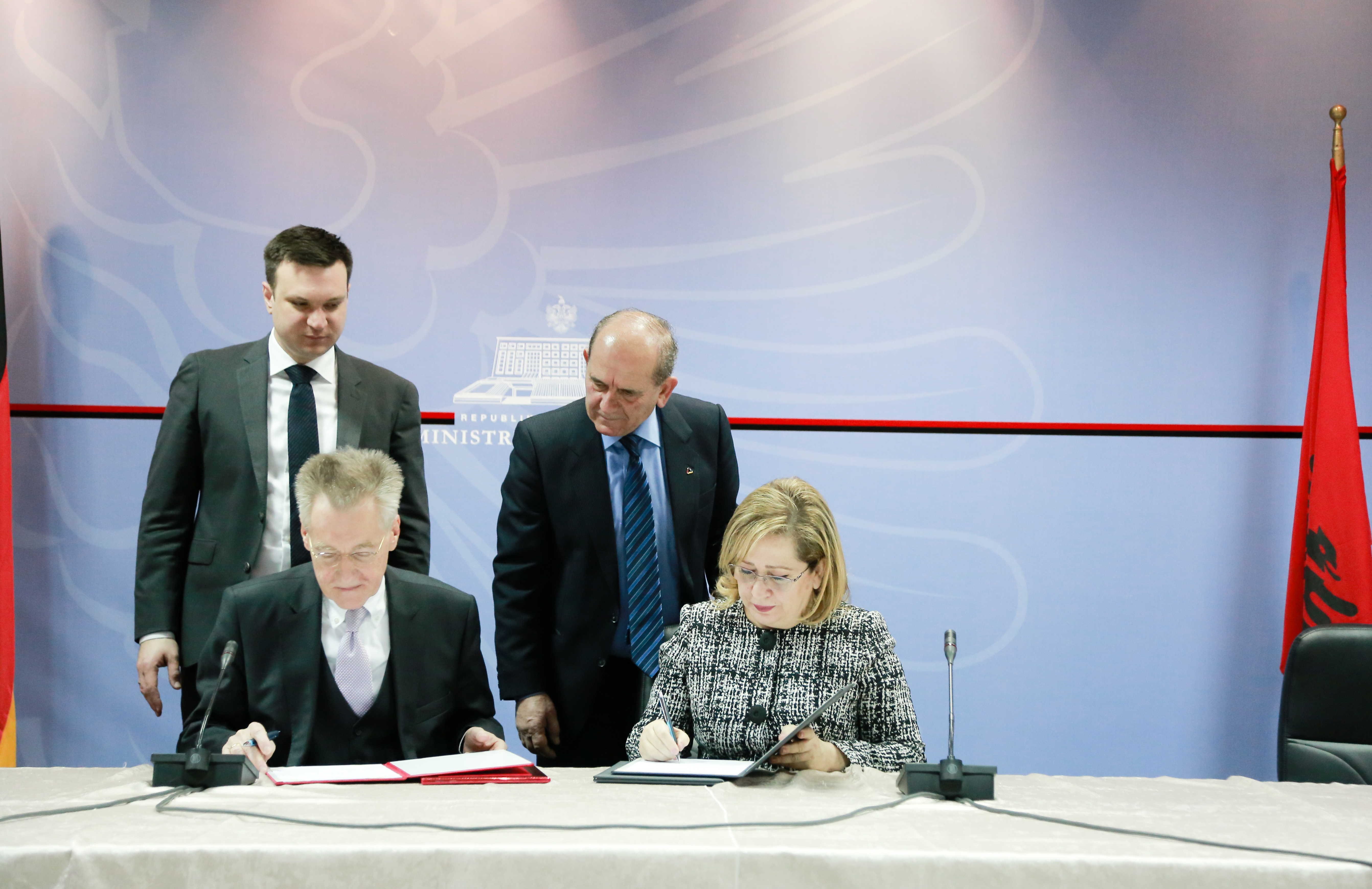 Gjermania do të kontribuojë për projekjtligjin e Noterisë shqiptare