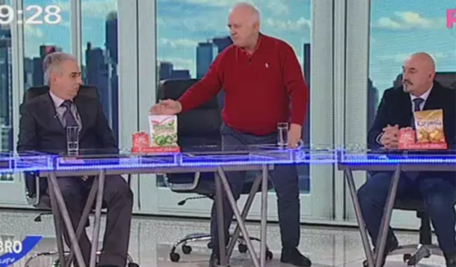 Janjiç ua përplas në fytyrë politikanëve serbë për Kosovën