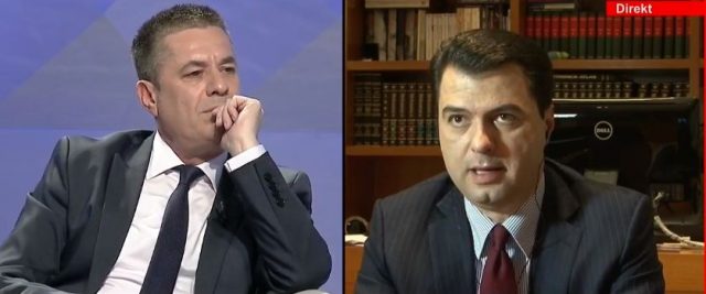 Gazetari-Bashës: Të gjithë jeni grabitës dhe fajtorë! Jeni mallkimi i këtij vendi!