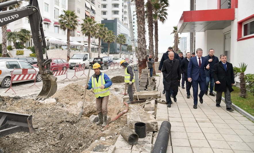 Reforma e ujit, Gjiknuri: Pagesa e rregullt, garanci për investimet