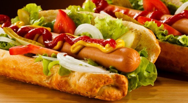 Këto janë 10 ushqimet më të rrezikshme për organizmin tonë