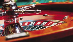 Në kërkim të fatit, shqiptarët shpenzojnë të paktën 140 mln $ në vit në bixhoz