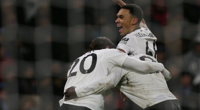 Liverpool fitore dramatike në fushën e Burnley