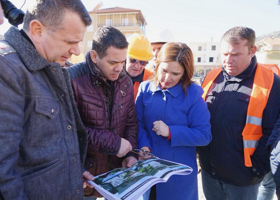 Rilindja Urbane e Përrenjasit, kryebashkiakja e LSI krah Ballës dhe ministrit Ahmetaj