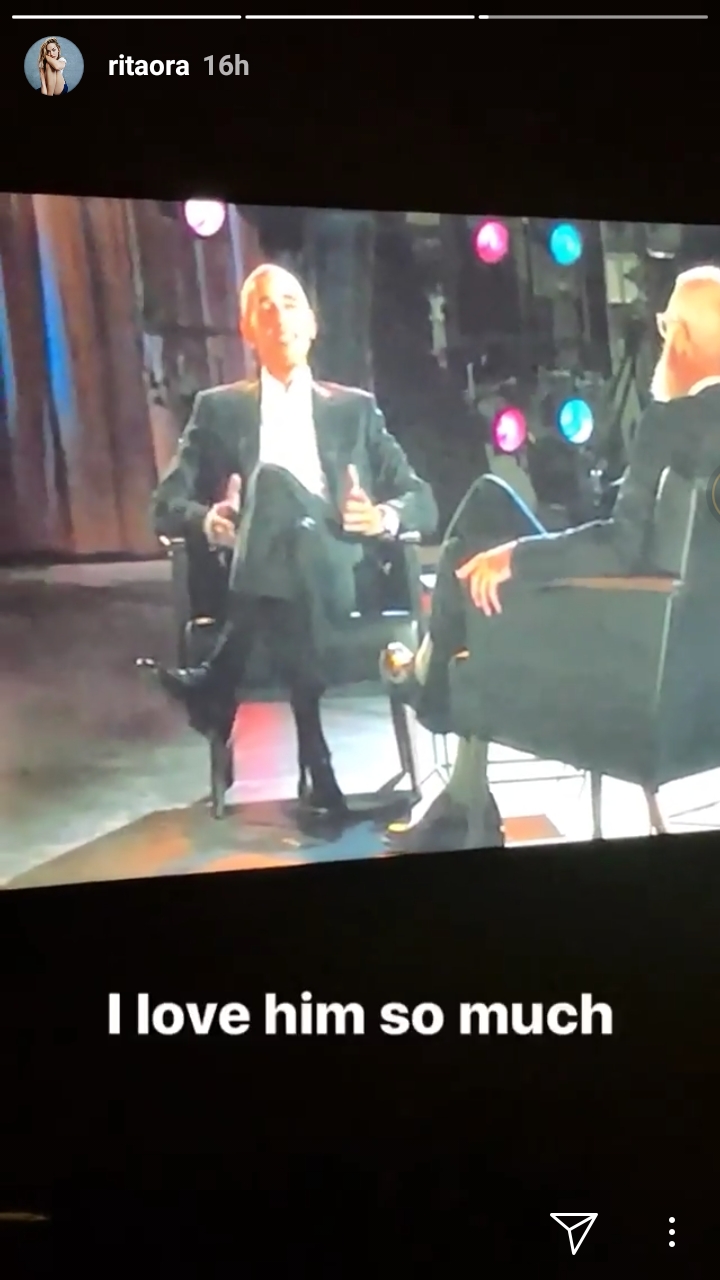 FOTO/ Rita Ora fanse e Barack Obamës: E dua shumë..