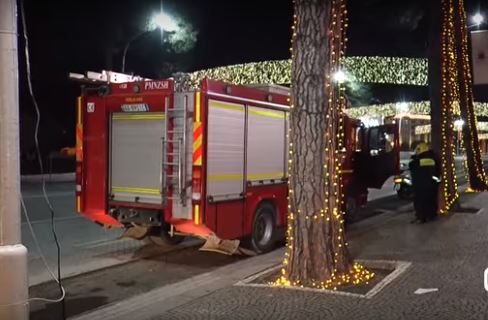 Reportazhi/ Me zjarrfikësit natën e ndërrimit të viteve