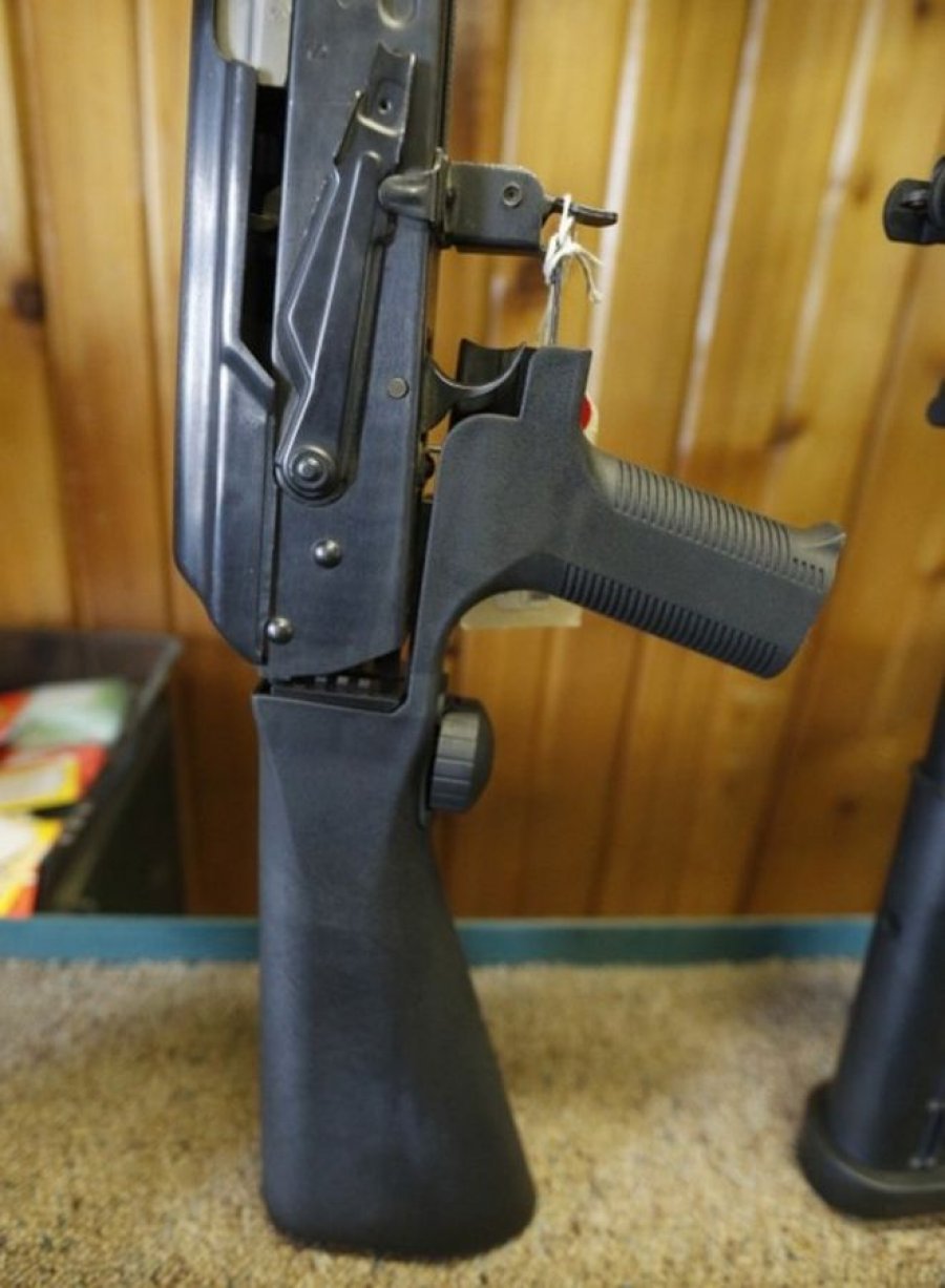 Trump nënshkruan një urdhër për ndalimin e një aksesori armësh