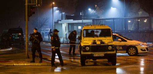 Sulm me granatë në ambasadën amerikane në Podgoricë, autori hedh veten në erë