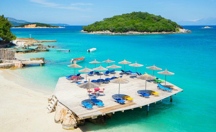 Saranda renditet mes 10 vendeve më të bukura për t’u vizituar në 2018