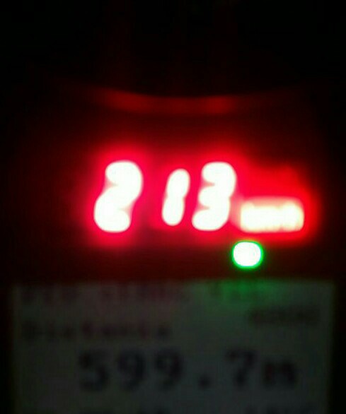 VIDEO/ Shpejtësi skëterrë në Durrës-Tiranë, Audi me 213 km/orë s’i ndalon policisë, por…