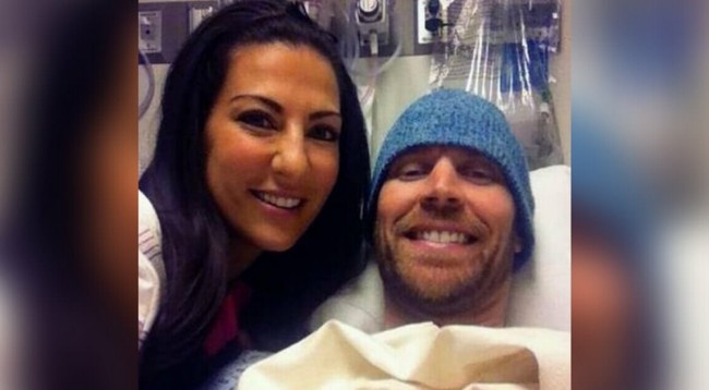 Dashuria ngjall “të vdekurin”, martohet me të dashurin me kancer, ndodh mrekullia