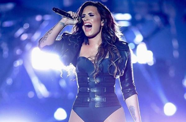 Ylli i muzikës: Tentova të vras veten në moshën 7 vjeçare