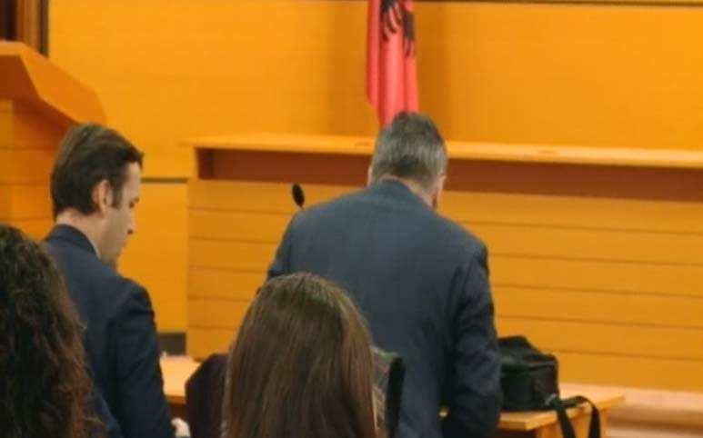 Komisioni i Posaçëm i Apelimit shqyrton procedimin ndaj Heral Saraçit