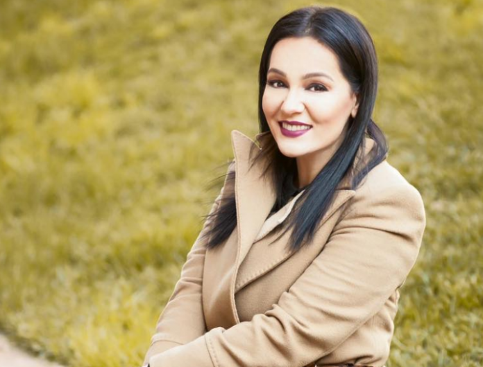 Largohet drejtoresha e Teatrit të Kukullave, ministria shpall konkursin për vendin vakant