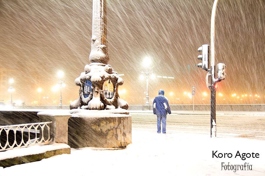 ‘Bisha nga Lindja’ mbërthen Europën, mbi 55 viktima dhe kaos në transport