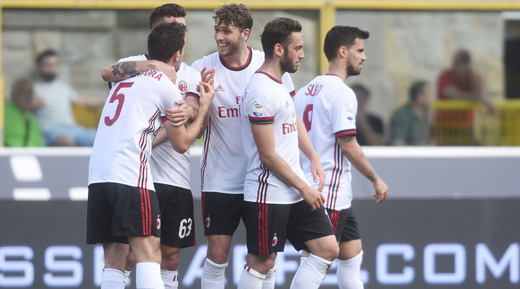 VIDEO/ Milani rikthehet te fitoret, Atalanta e Berishës drejt Europës, surprizën Benevento