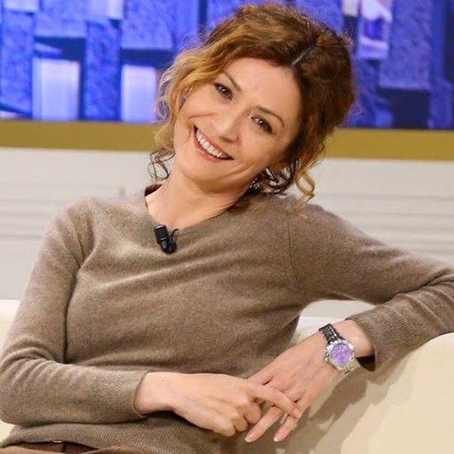 FOTOT/ Aktorja e njohur shqiptare befason me paraqitjen e saj në emision