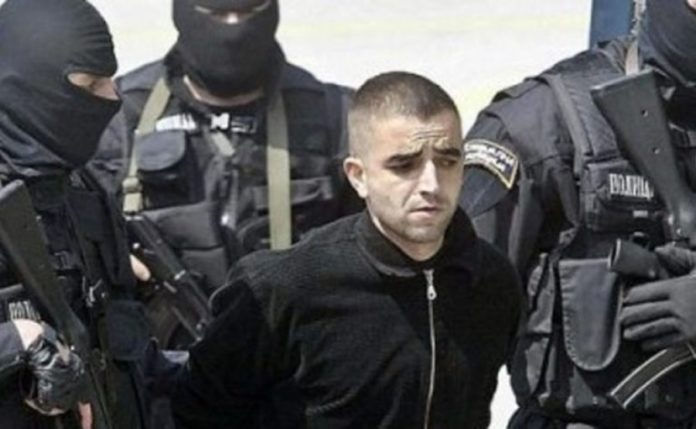 Policia serbe arreston dhe liron komandantin e UÇK-së