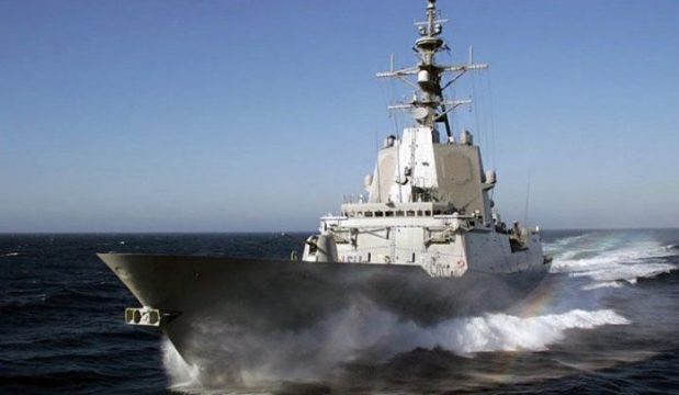 Gati për luftë? Anija luftarake amerikane drejt ujrave siriane