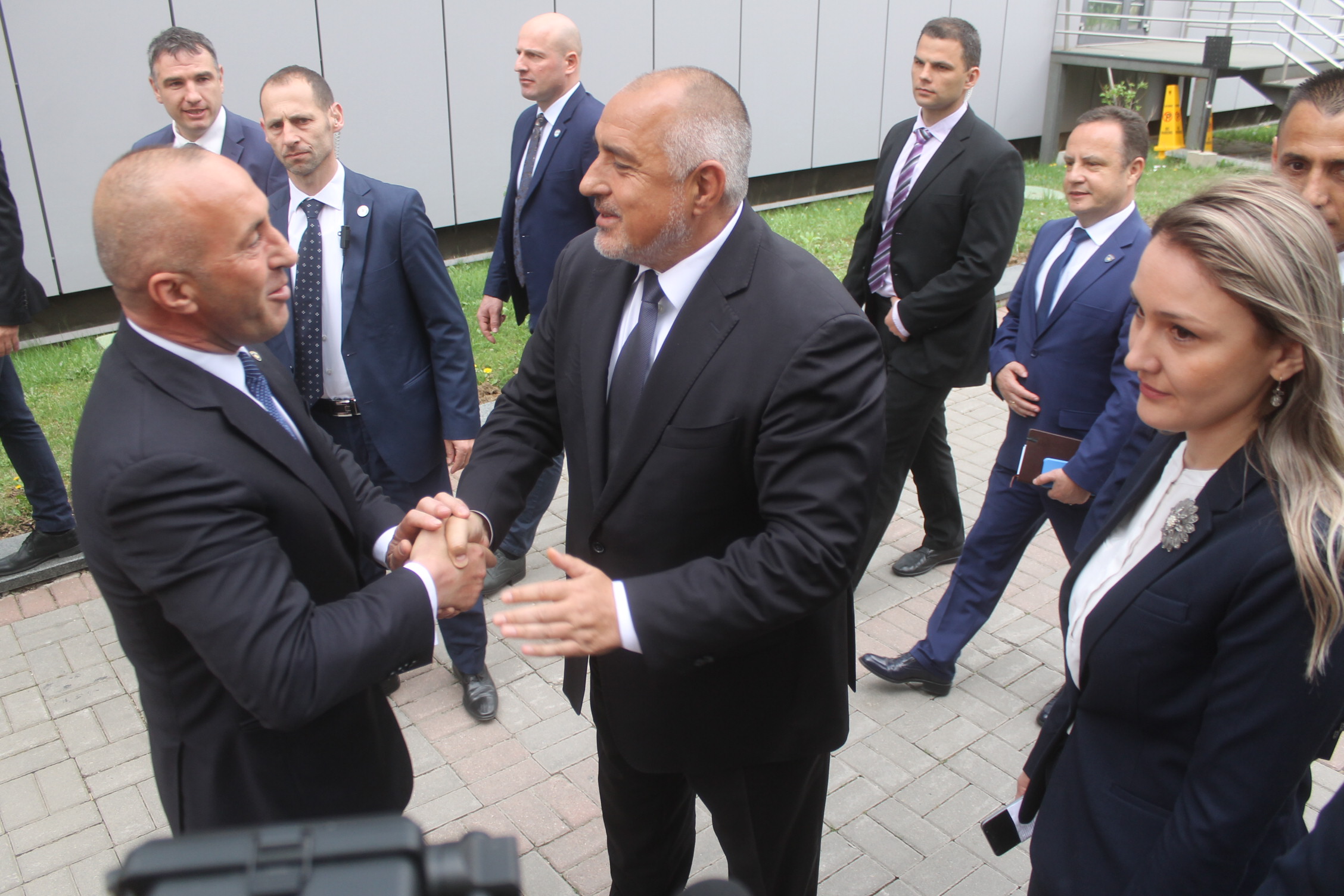 Haradinaj, kolegut bullgar: Na ndihmoni të anëtarësohemi