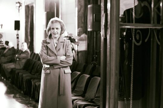 Ish-deputetja e PD flet për kolegët “pabuksa” që u pasuruan në politikë…