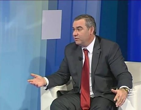 Ndahet nga jeta dhjetoristi, një prej firmëtarëve të krijimit të PD