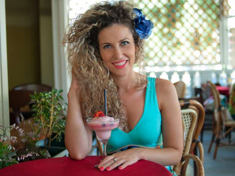 Moderatorja shqiptare tregon ‘problemin’ me vjehrrën: Nuk bëhet fjalë të jetoj me të në shtëpi